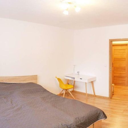 2 Bedroom Flat In The Heart Of Lipótszentmiklós Kültér fotó