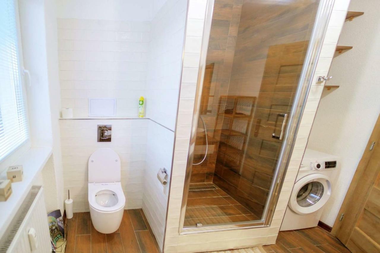 2 Bedroom Flat In The Heart Of Lipótszentmiklós Kültér fotó