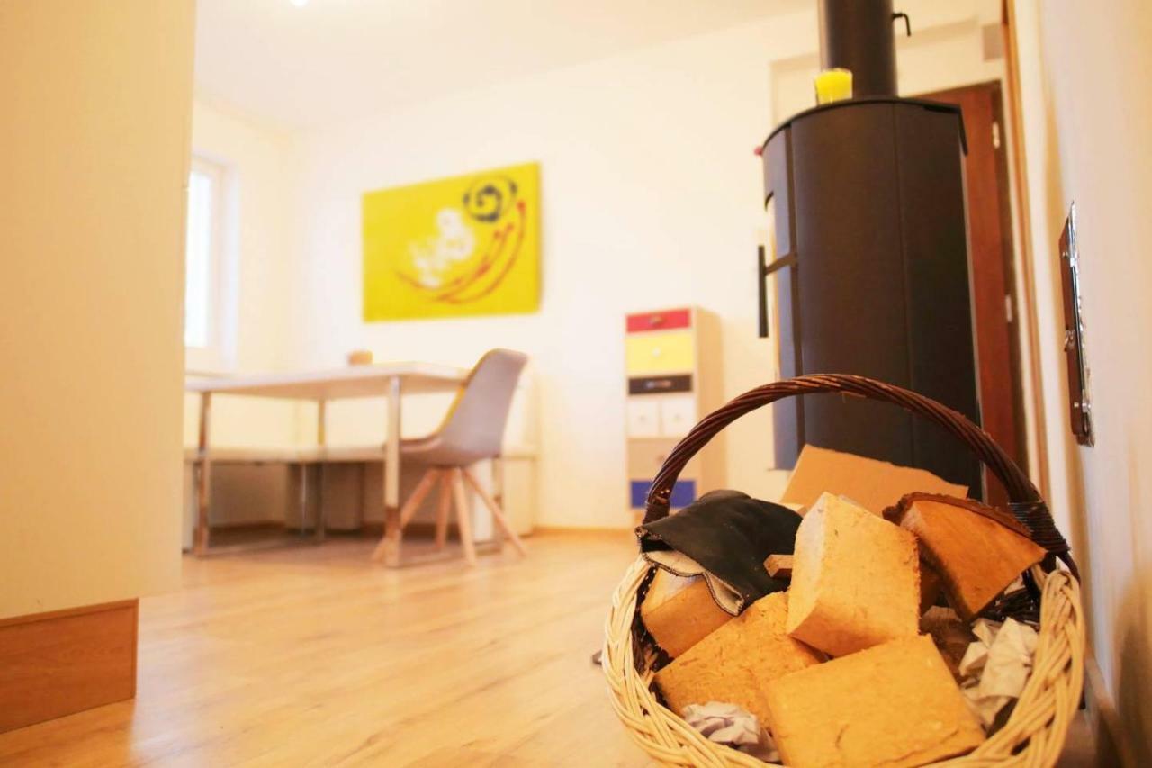 2 Bedroom Flat In The Heart Of Lipótszentmiklós Kültér fotó